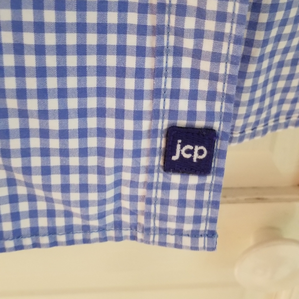 Button down shirt - Picture 4 of 6